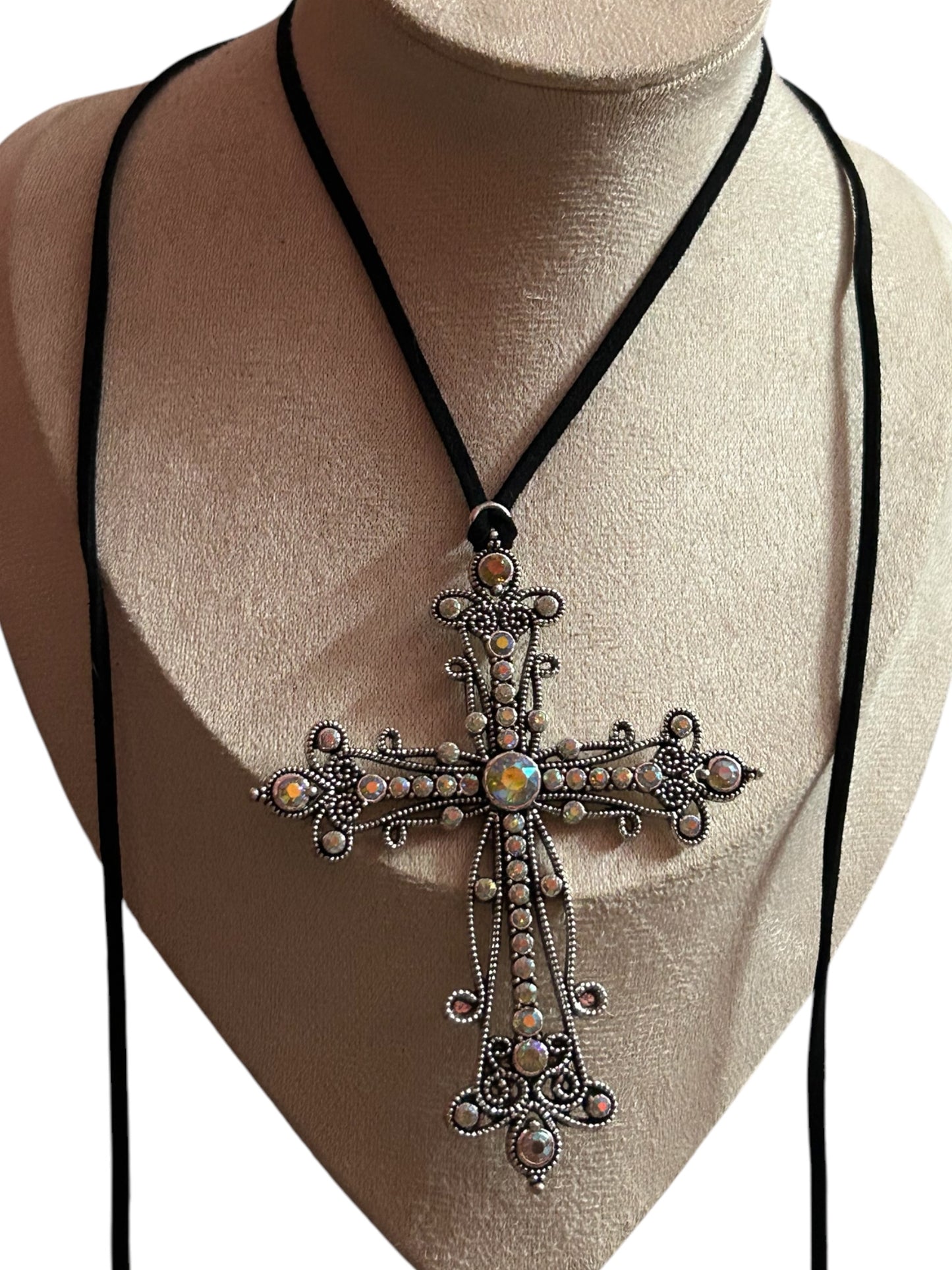 Gems embezzled Cross