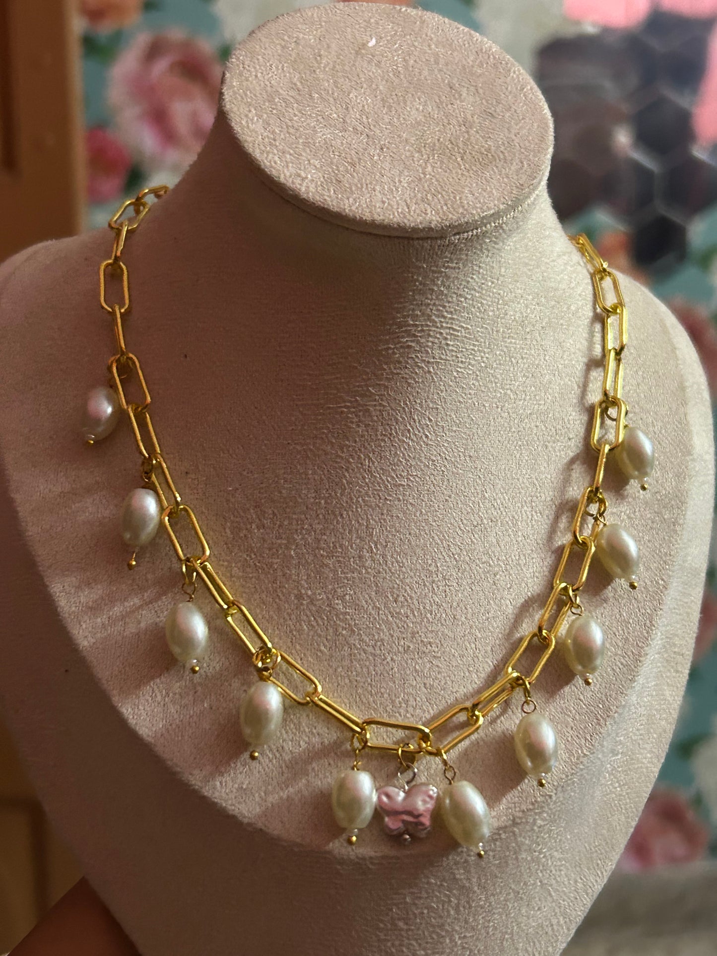 Pearly Charm Necklace