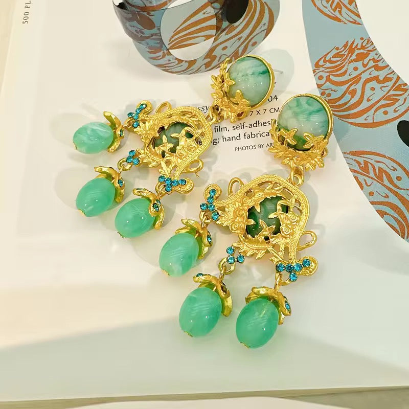 vintage gold jewellery, antique jewellery, antique gold jewellery, retro jewelry