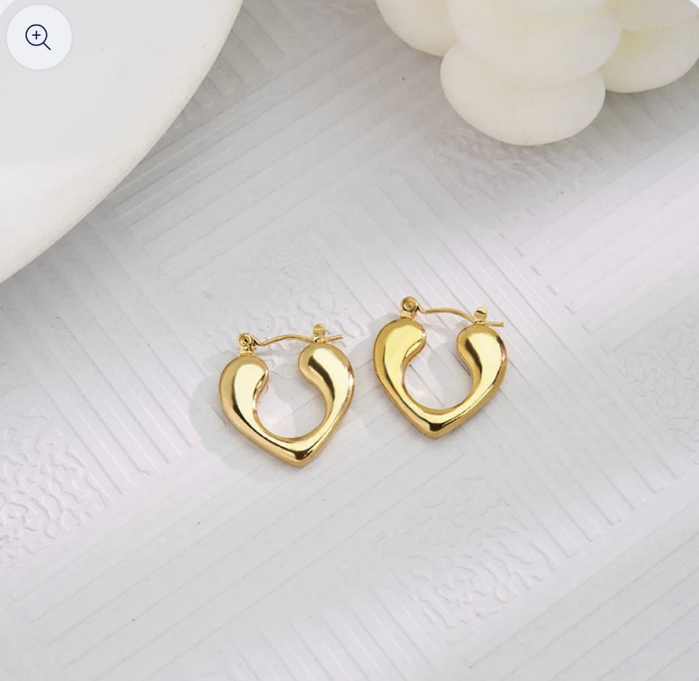 Tiny Heart hoops