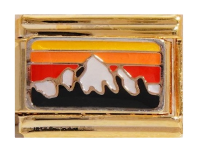The Mountain |Gold Italian Charm