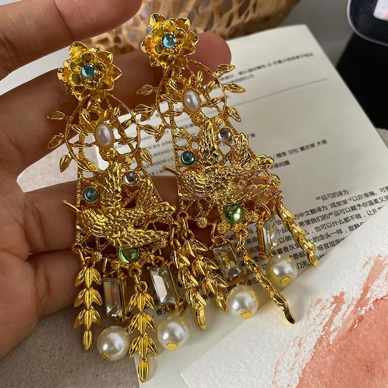 vintage gold jewellery, antique jewellery, antique gold jewellery, retro jewelry