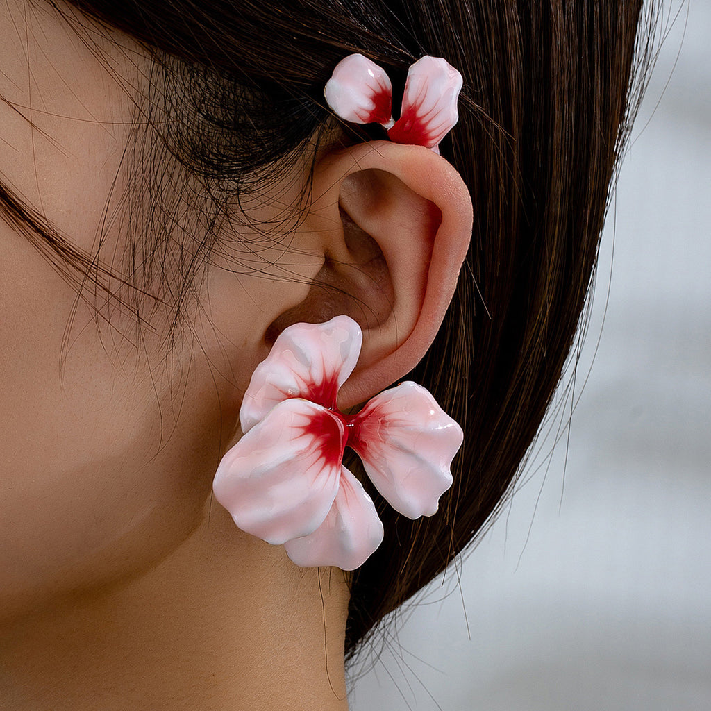 Pretty Gorgeous Stuff Petals Earcuff floral alloy ear cuff product shot
