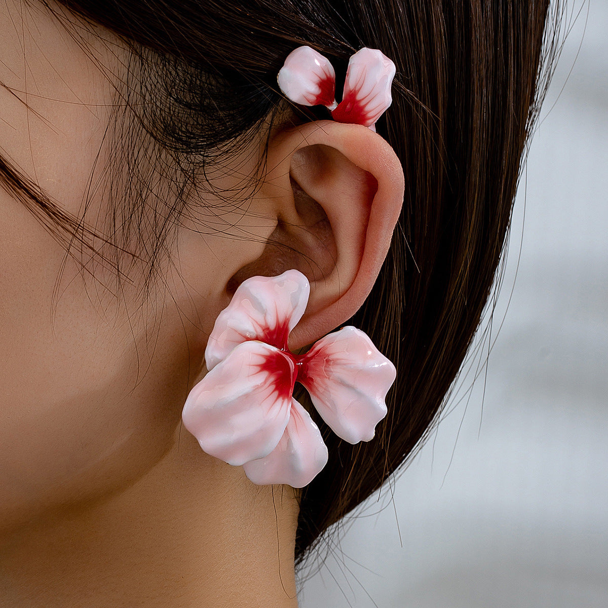 Pretty Gorgeous Stuff Petals Earcuff floral alloy ear cuff product shot