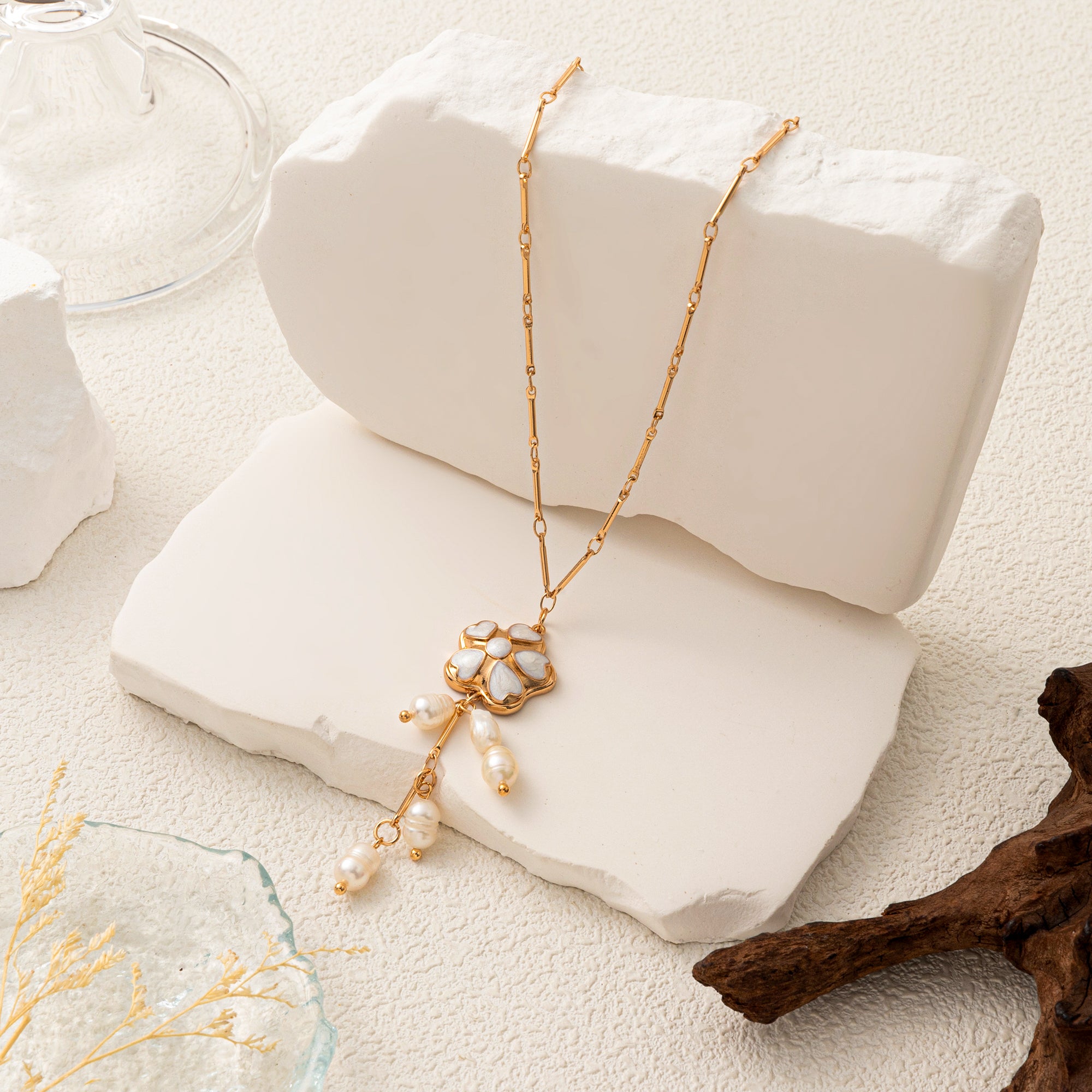 Pretty Gorgeous Stuff Freshwater Pearl Flower Pendant Clavicle Necklace on display
