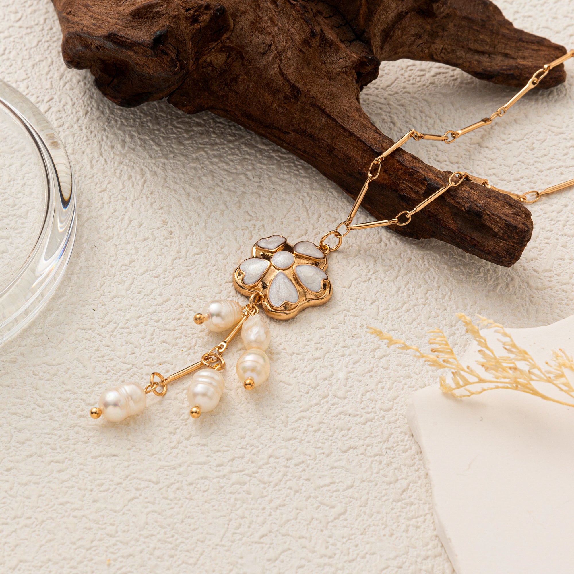 Pretty Gorgeous Stuff Freshwater Pearl Flower Pendant Clavicle Necklace lifestyle shot