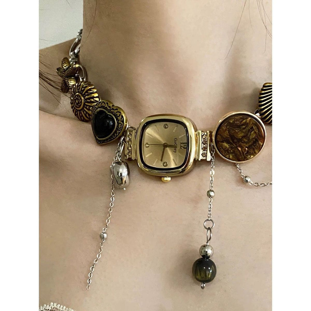 Pretty Gorgeous Stuff Boho Watch Choker pendant detail shot
