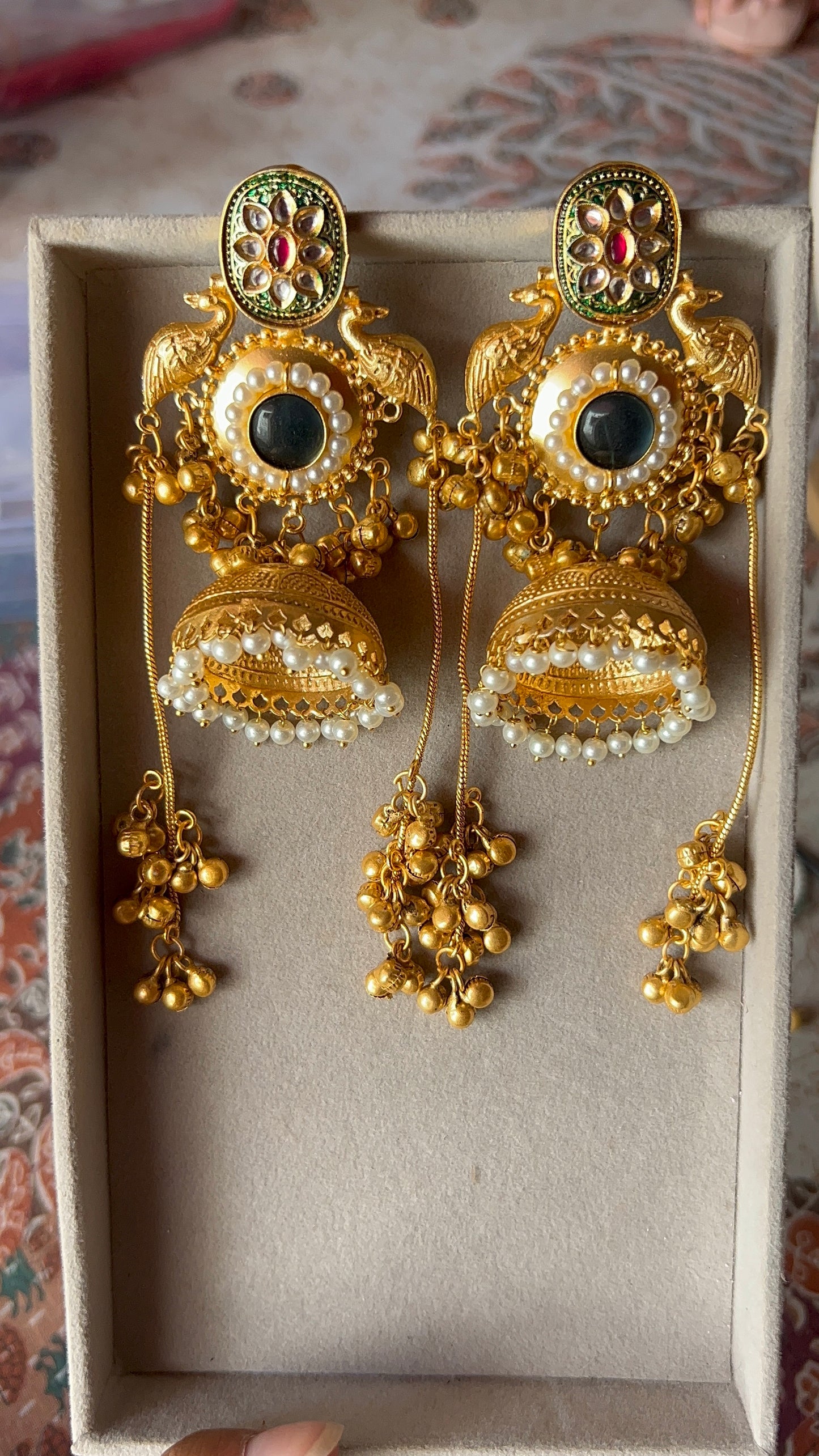 Mayuri Jhumka