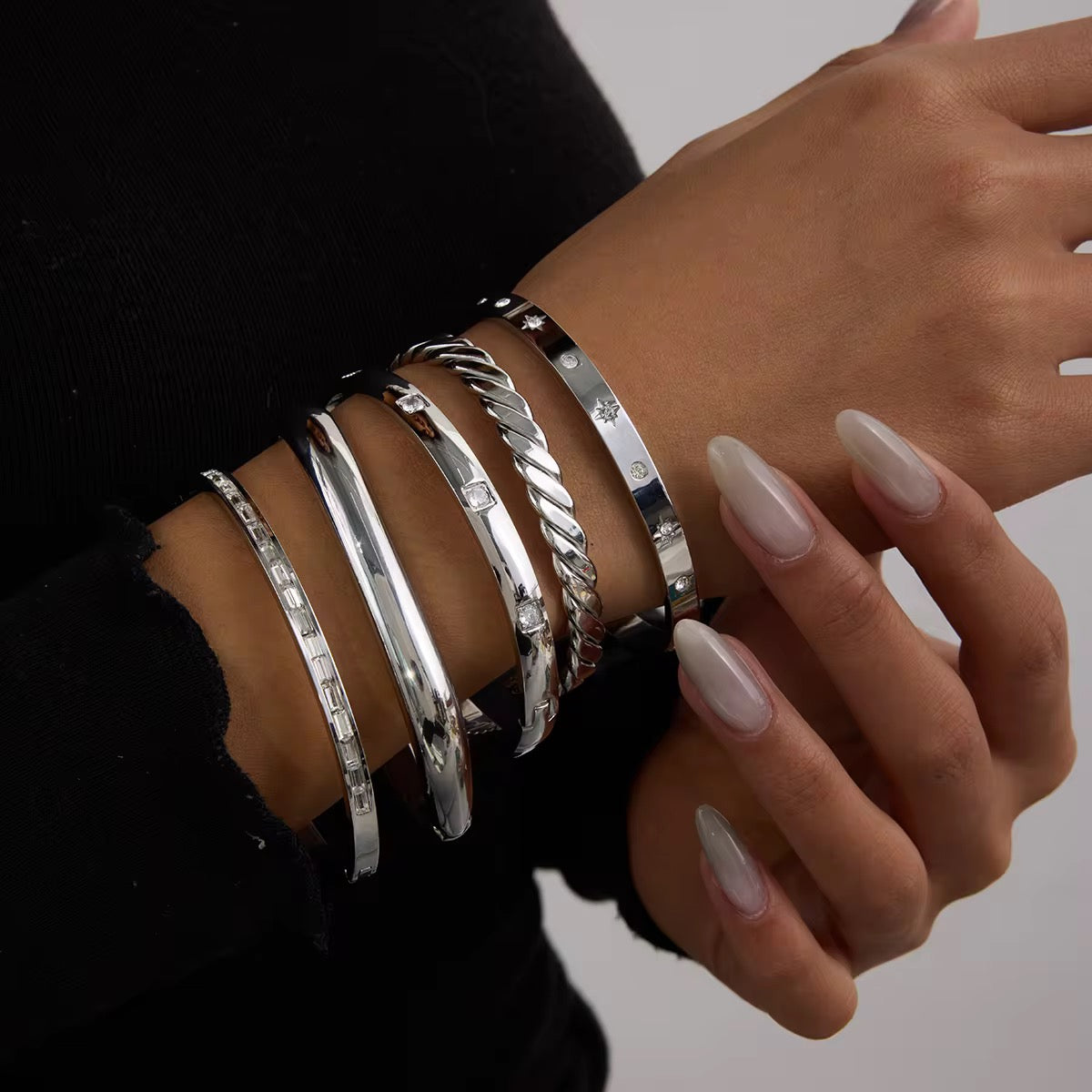 Silver bangle Stack| Silver plated| Hypoallergenic | Anti Tarnish| Adjustable and Openable