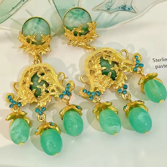 vintage gold jewellery, antique jewellery, antique gold jewellery, retro jewelry