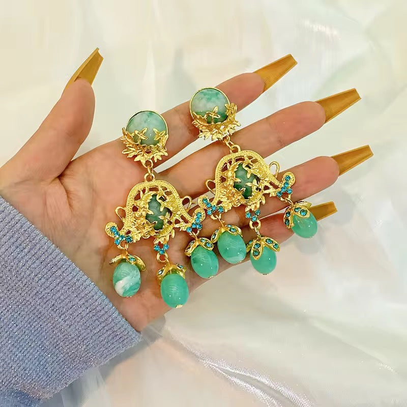 vintage gold jewellery, antique jewellery, antique gold jewellery, retro jewelry