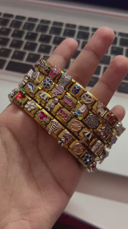 Gold Vintage Italian charm Bracelet (mixed charms, read description)